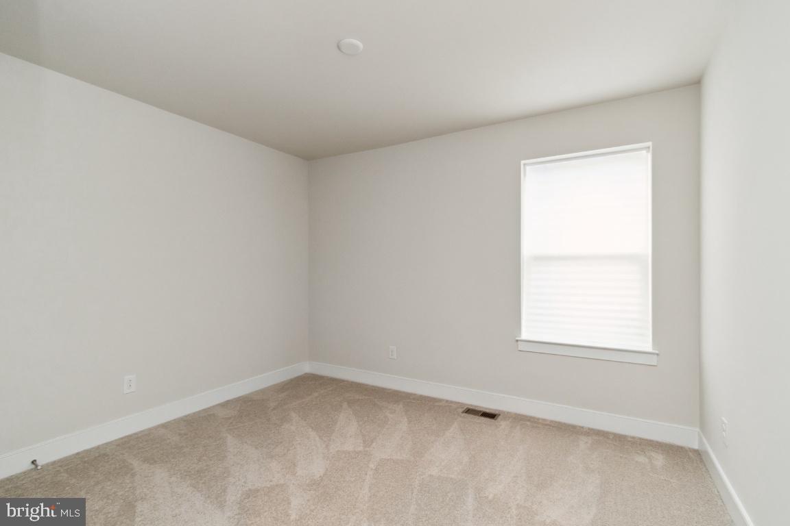 1595 Meadowlark Glen Road Dumfries, VA 22026 - Photo 27 of 47