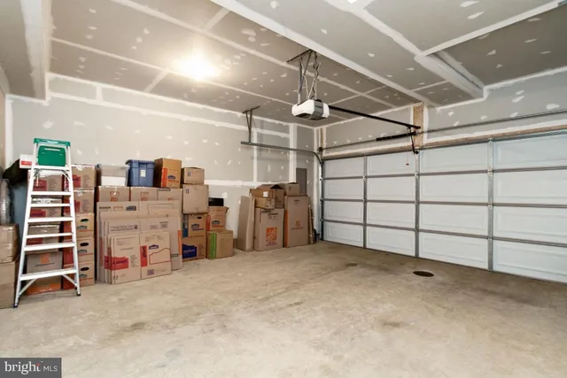 $3,100 | 1595 Meadowlark Glen Road, Dumfries, VA 22026