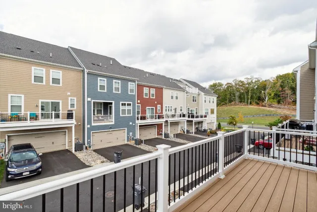 $3,100 | 1595 Meadowlark Glen Road, Dumfries, VA 22026