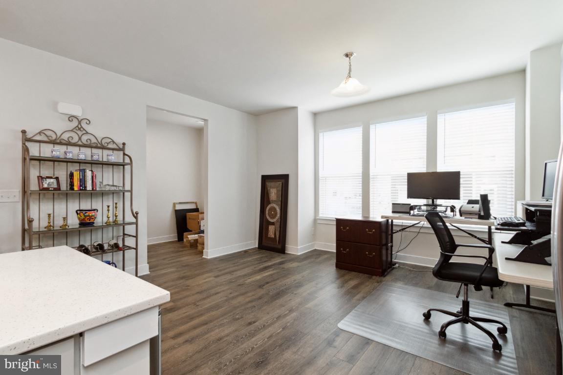 1595 Meadowlark Glen Road Dumfries, VA 22026 - Photo 5 of 47