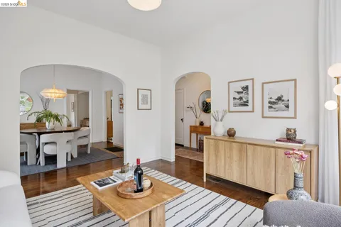 $749,000 | 1357 East 25th Street, Oakland, CA 94606