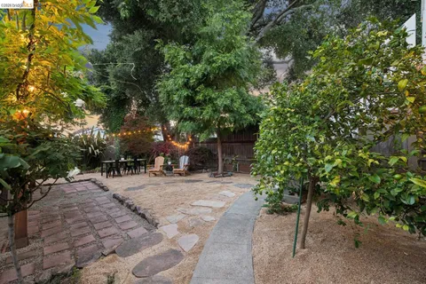 $749,000 | 1357 East 25th Street, Oakland, CA 94606