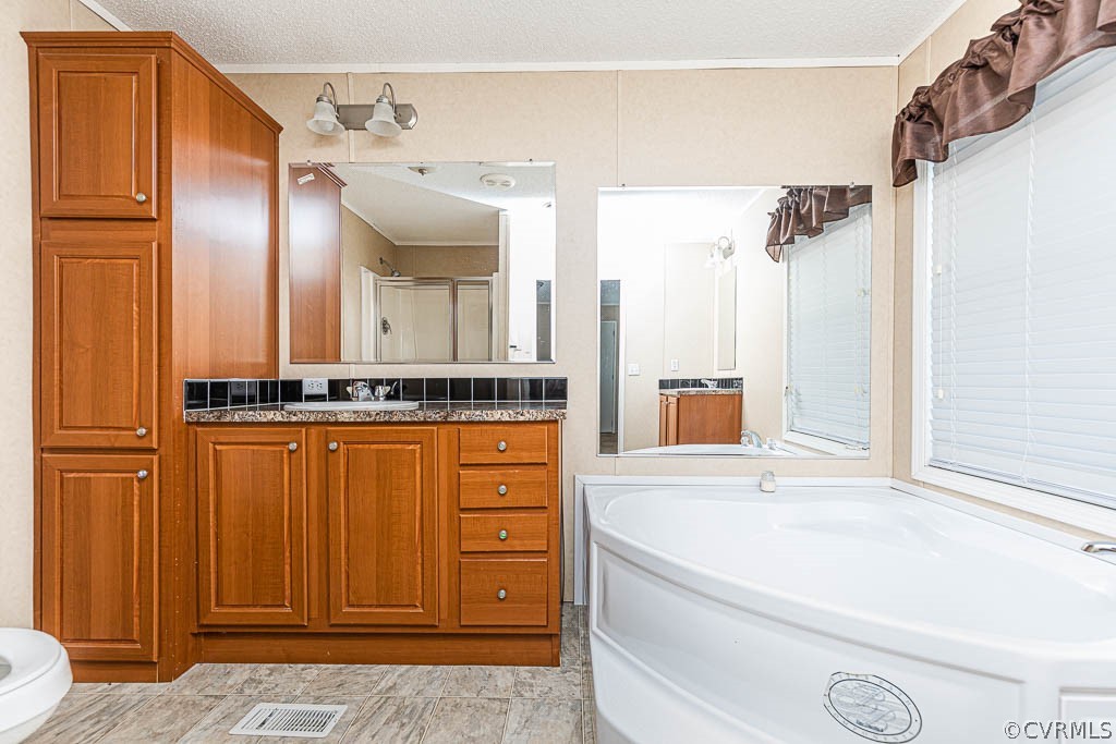 300 Equestrian Trail Road New Canton, VA 23123 - Photo 8 of 41 Primary Bathroom