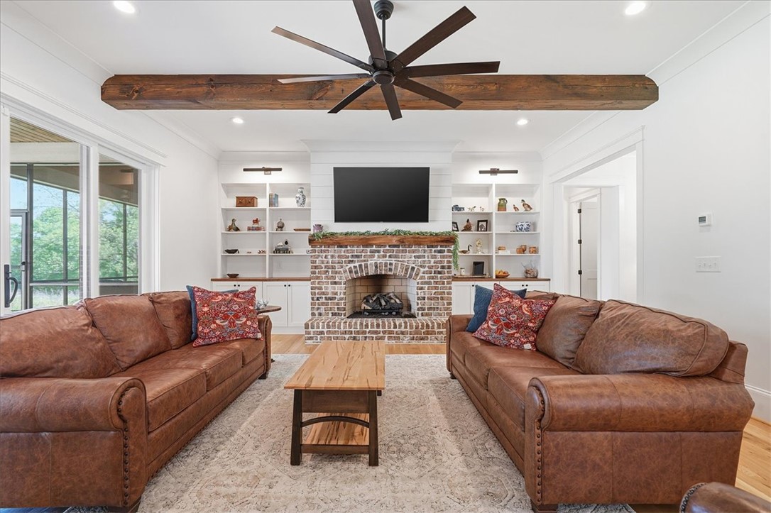 724 Red Hill Road Pickens, SC 29671 - Photo 6 of 50