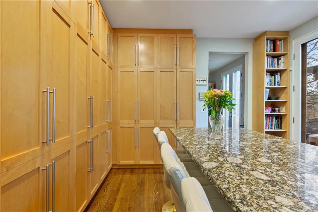 414 Schenley Road Pittsburgh, PA 15217 - Photo 20 of 41 Gallery Image 20