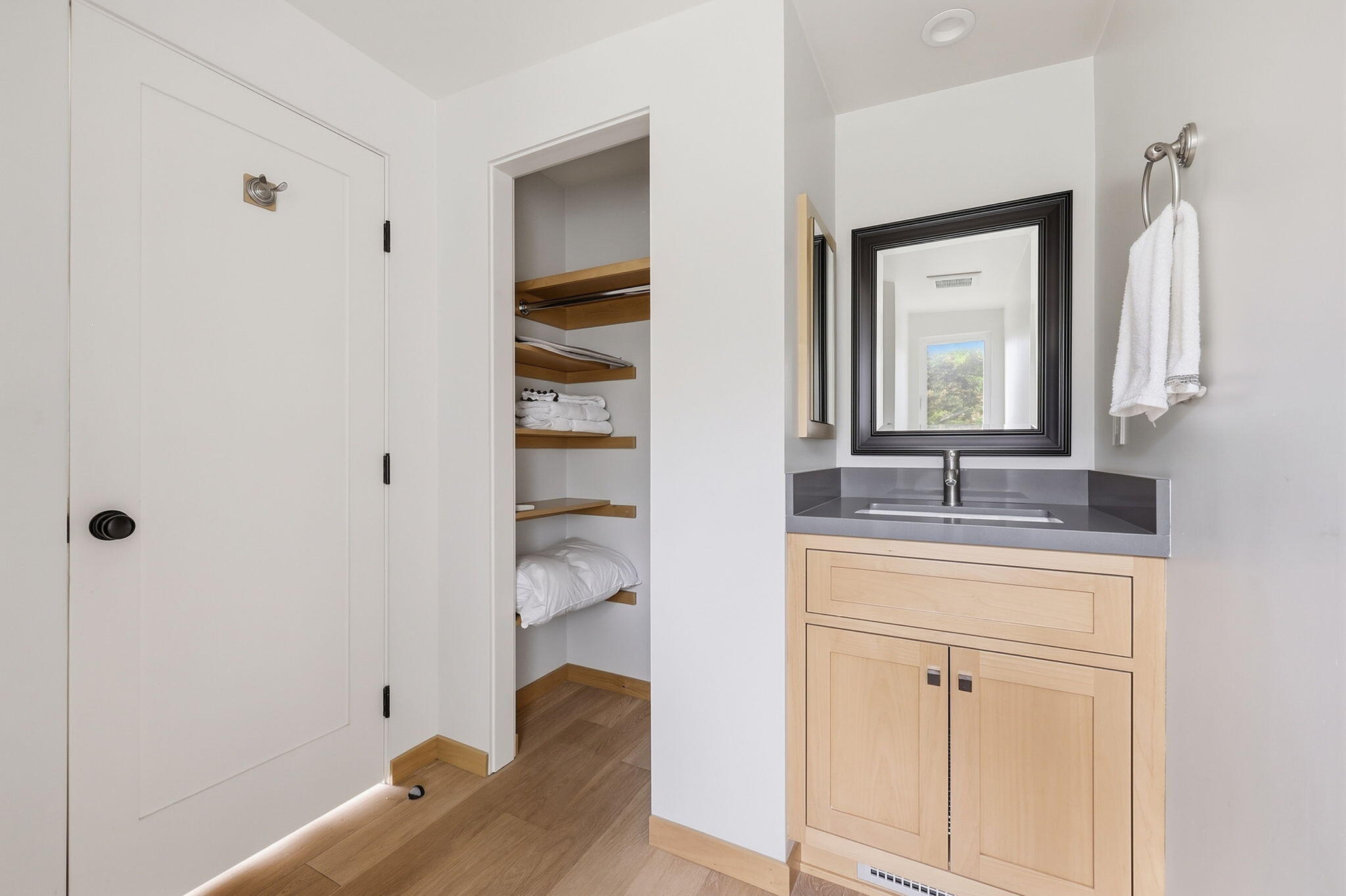 2870 Torito Road Santa Barbara, CA 93108 - Photo 23 of 36 Primary Bathroom/Closet