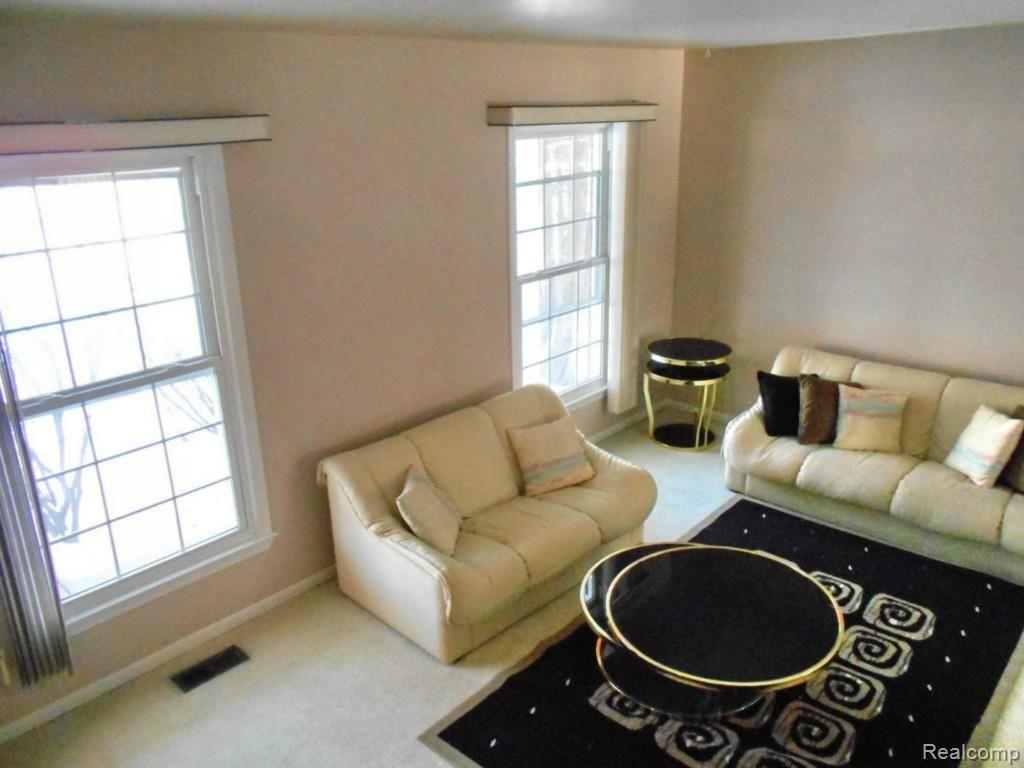 679 Rutgers Road Rochester Hills, MI 48309 - Photo 6 of 24
