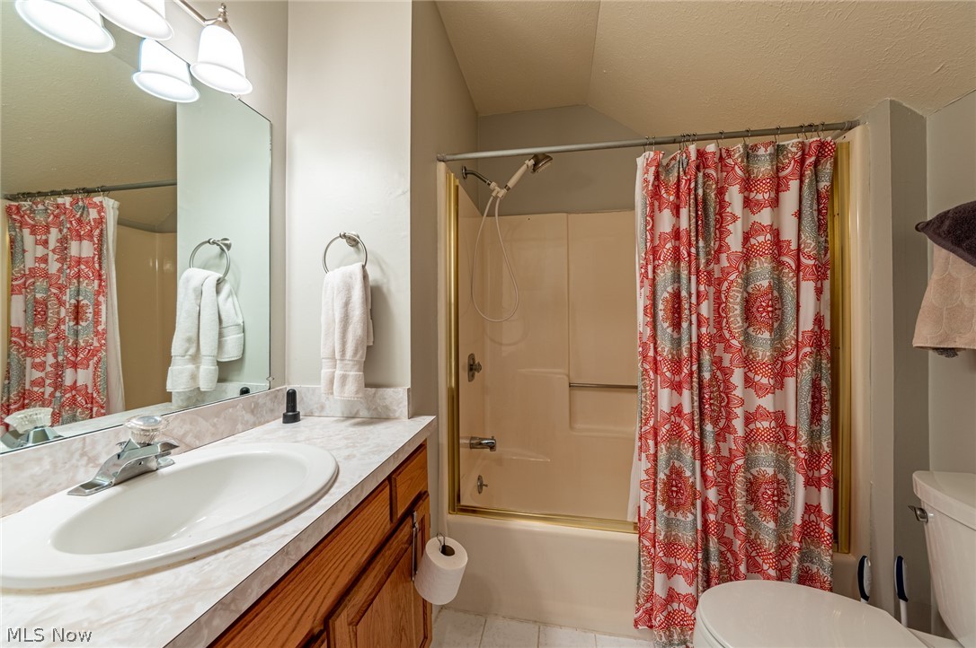 195 Solon Road, Unit D Chagrin Falls, OH 44022 - Photo 27 of 35 Gallery Image 27