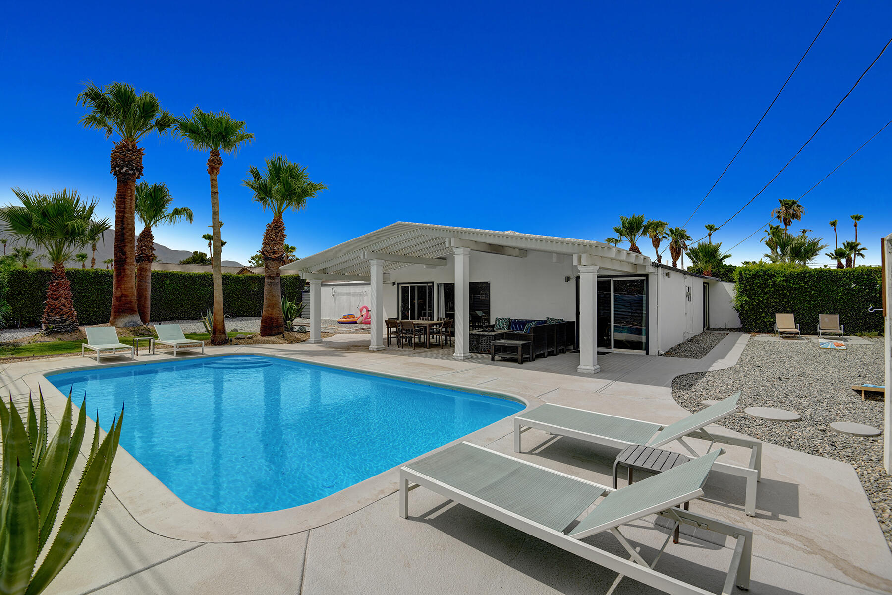 915 East Racquet Club Road Palm Springs, CA 92262 - Photo 3 of 36 BACK OF HOME.jpg mls