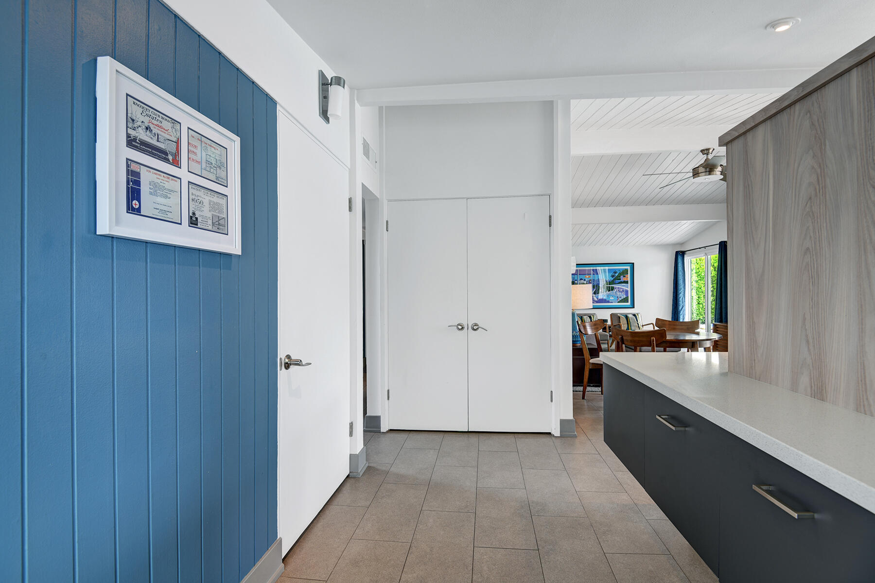 915 East Racquet Club Road Palm Springs, CA 92262 - Photo 8 of 36 ENTRY WAY REVERSE.jpg mls
