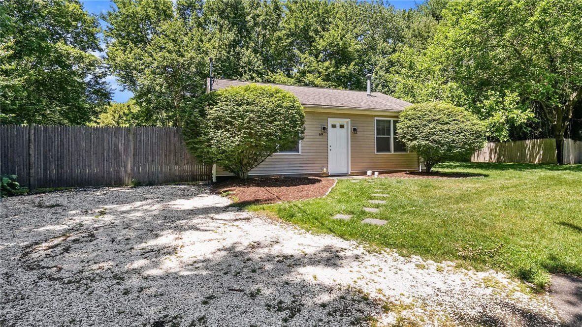 69 Junction Street Warwick, RI 02889 - Photo 20 of 26