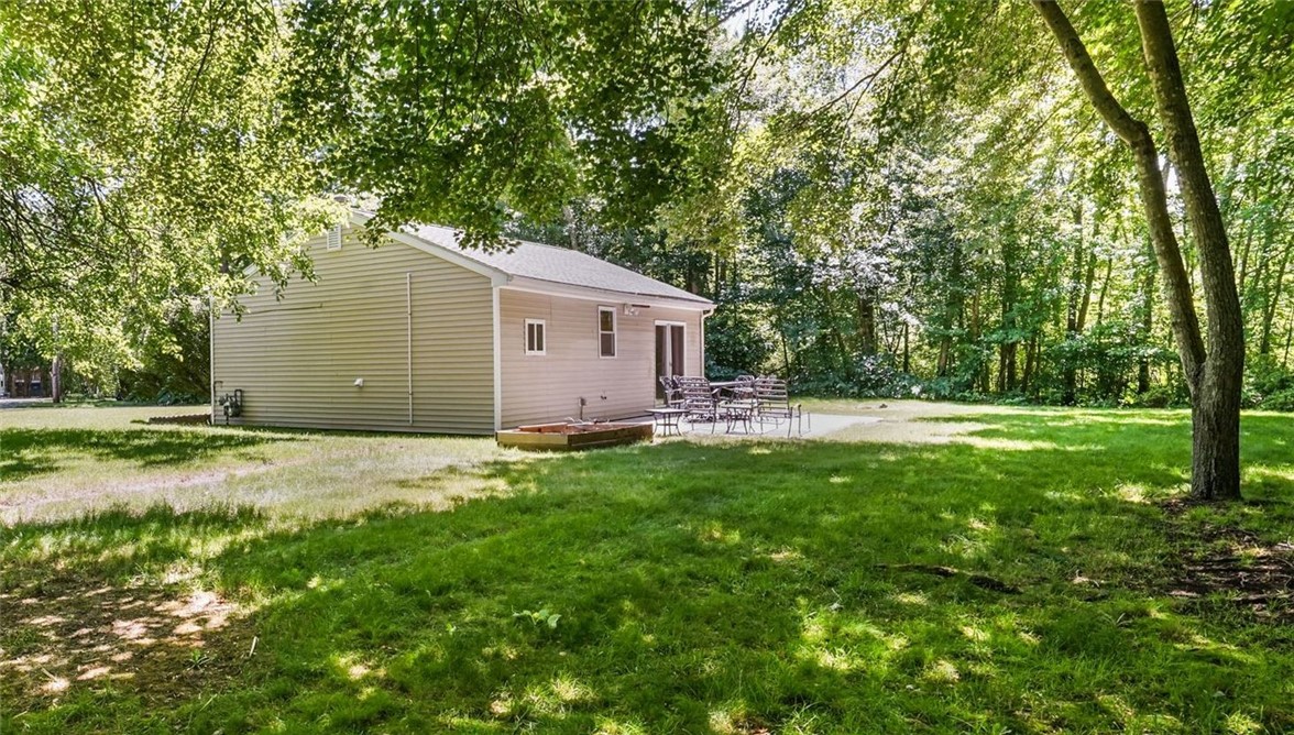 69 Junction Street Warwick, RI 02889 - Photo 24 of 26