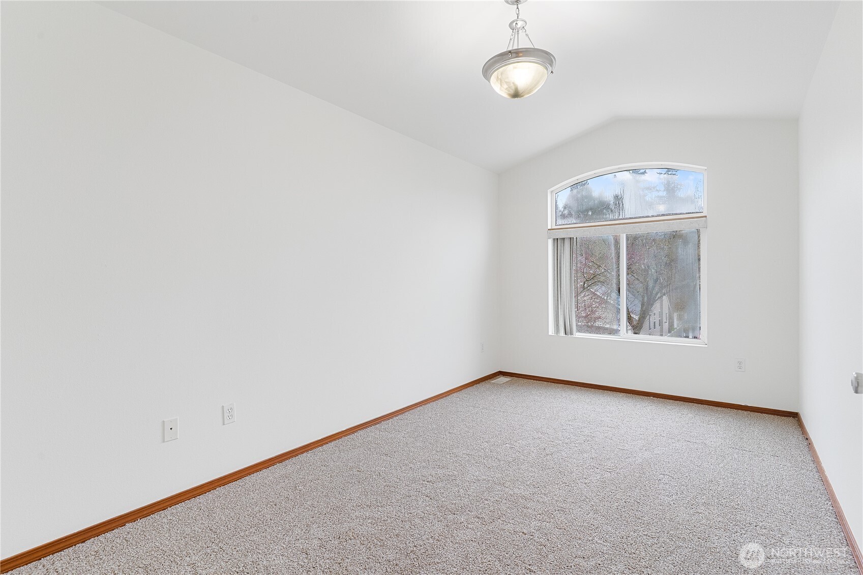 15428 Southeast 252nd Place Covington, WA 98042 - Photo 20 of 35