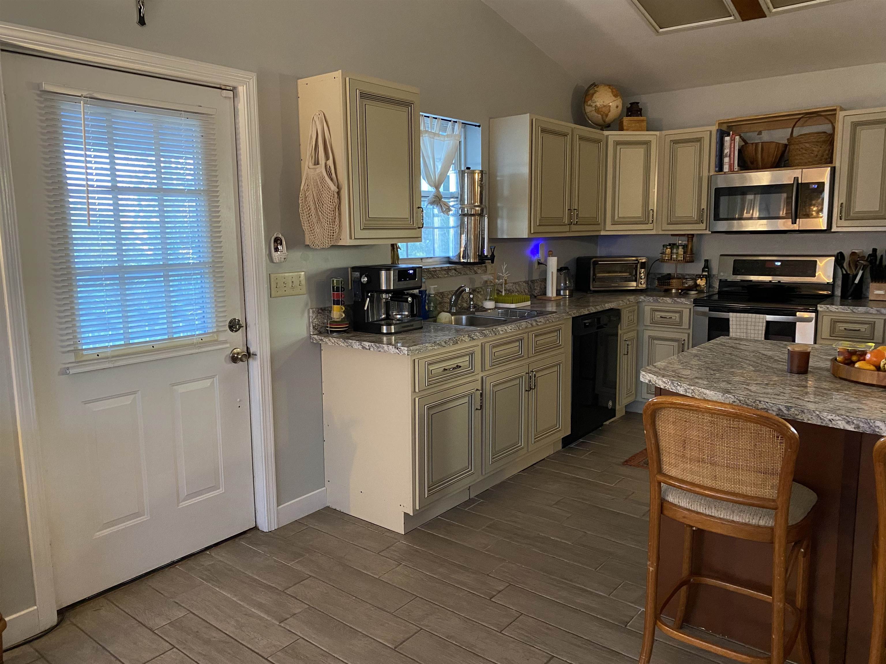 6549 Madison Street St. Augustine, FL 32080 - Photo 5 of 19