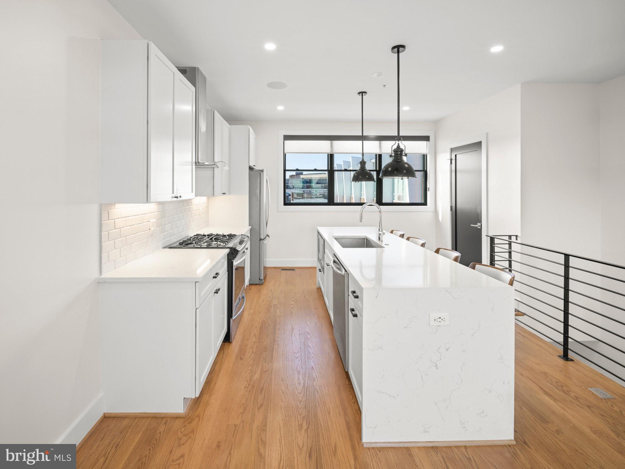 609 Gresham Place Northwest, Unit 2 Washington, DC 20001 - Photo 21 of 35