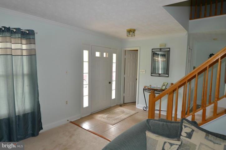10499 Labrador Loop Manassas, VA 20112 - Photo 2 of 18 Interior (General)