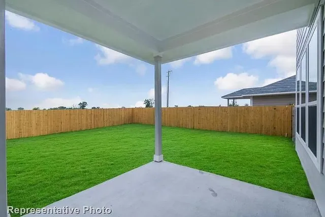$1,850 | 307 Insider Loop, Elgin, TX 78621