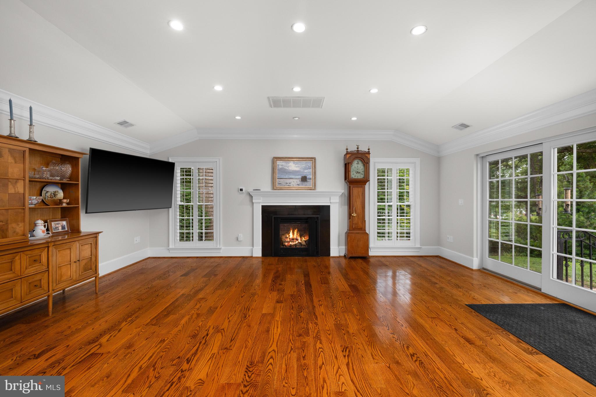 8015 Glendale Road Chevy Chase, MD 20815 - Photo 12 of 44 Main Level - Family Room