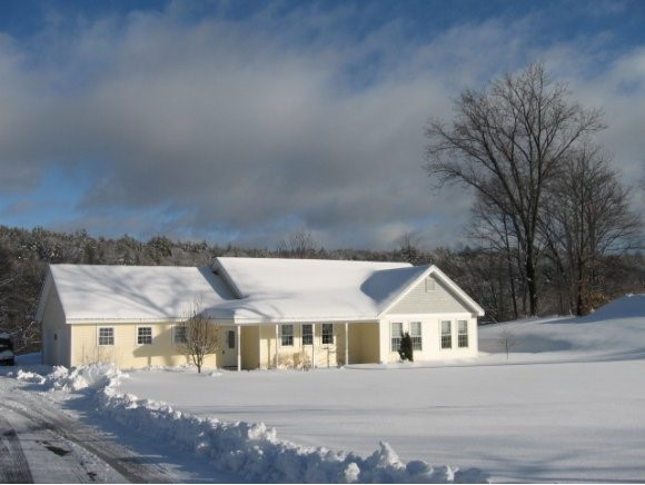 492 River Road Weare, NH 03281 - Photo 1 of 1 Gallery Image 1