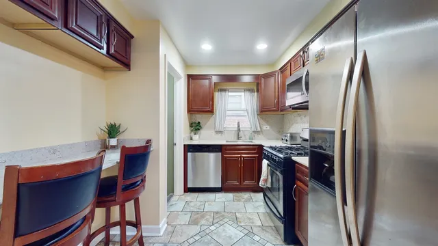 $295,000 | 3703 South 58th Court, Cicero, IL 60804