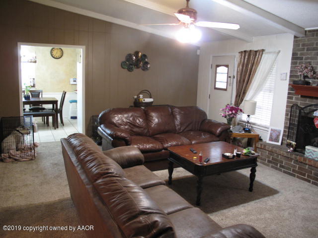 2822 Porter Drive Amarillo, TX 79110 - Photo 6 of 14 IMG_3880