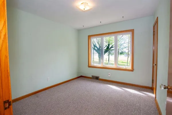 $299,900 | Undisclosed Address, Petrolia, PA 16050