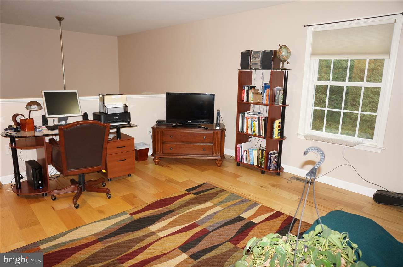 177 Oaklea Road Harrisburg, PA 17110 - Photo 14 of 24 Gallery Image 14