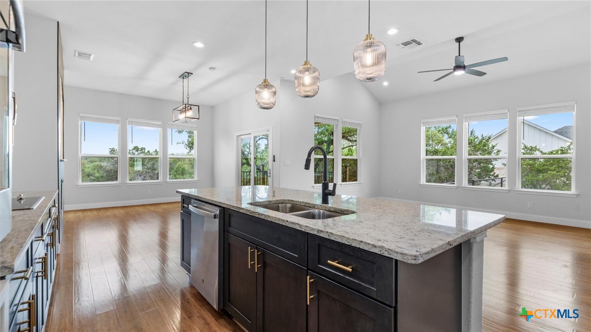 3225 Hawthorne Road Spring Branch, TX 78070 - Photo 11 of 48