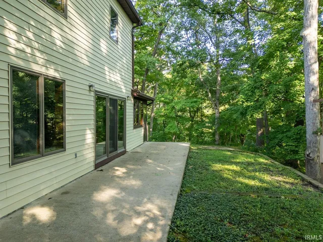 $575,000 | 7150 Robert Ross Lane, West Lafayette, IN 47906