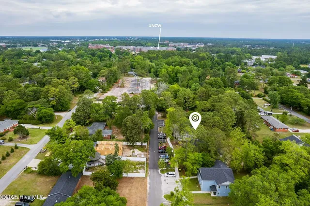 $1,400 | 232 Jordan Lane, Wilmington, NC 28403