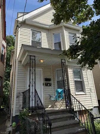 $2,000 | 792 South 15th Street, Newark, NJ 07108