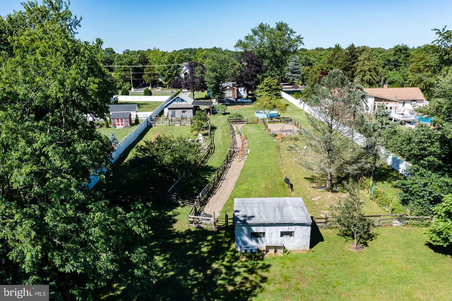 98 Kelly Driver Road Clementon, NJ 08021 - Photo 3 of 40 an aerial view of a house with a garden