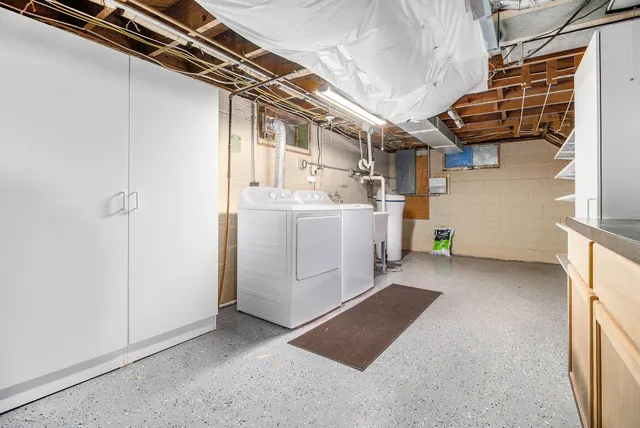 $264,900 | 16 North Center Street, Bangor, MI 49013