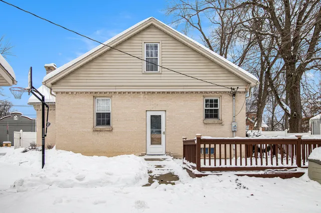 $264,900 | 16 North Center Street, Bangor, MI 49013