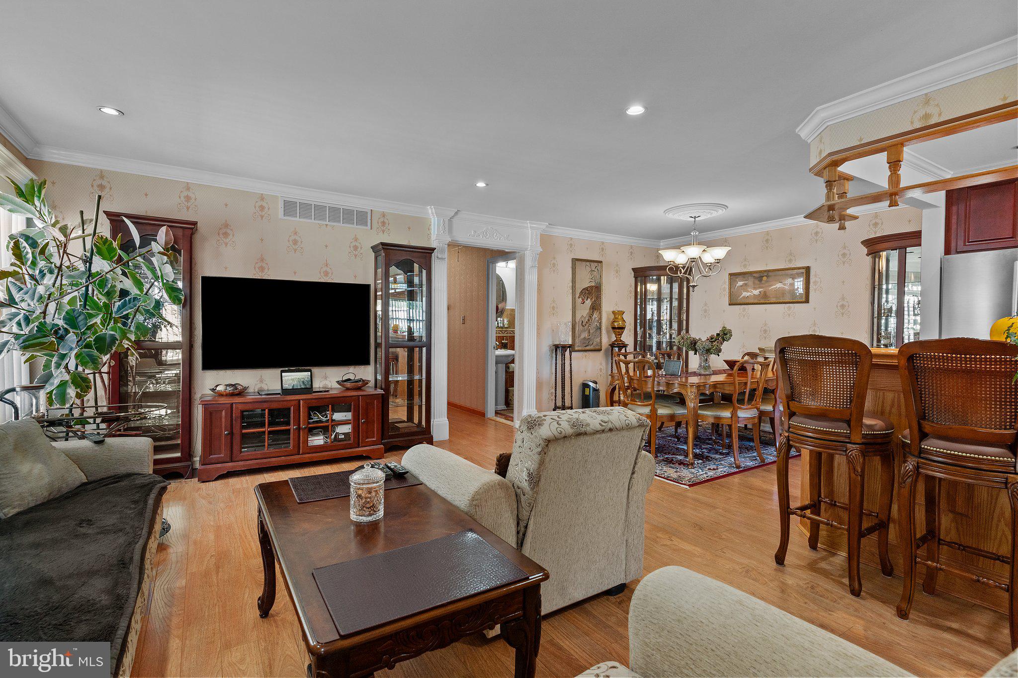816 Hendrix Street Philadelphia, PA 19116 - Photo 5 of 31 Gallery Image 5