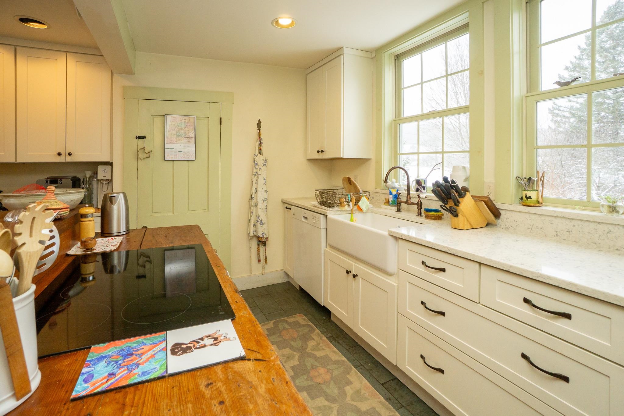 139 Hollow Woods Road Peacham, VT 05862 - Photo 12 of 58