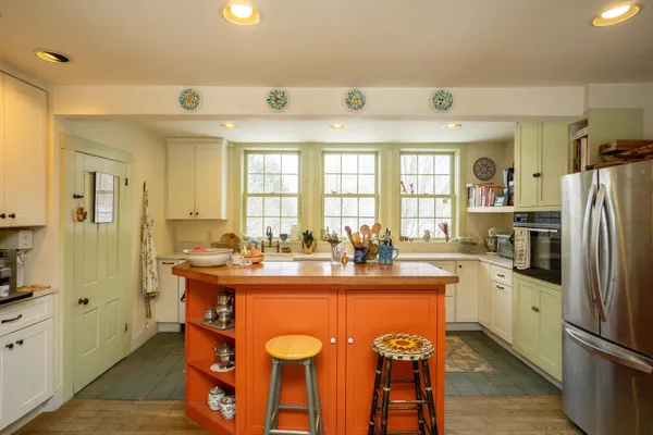 $465,000 | 139 Hollow Woods Road, Peacham, VT 05862
