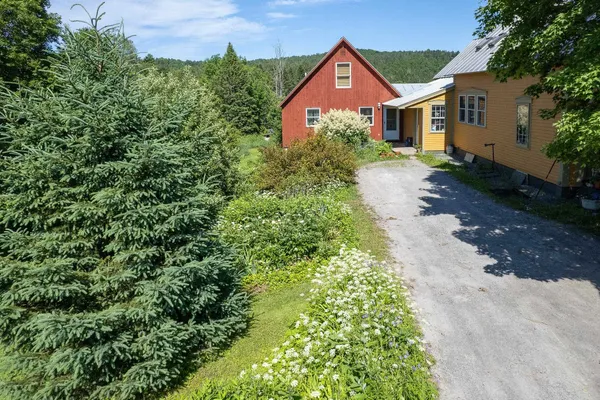$465,000 | 139 Hollow Woods Road, Peacham, VT 05862