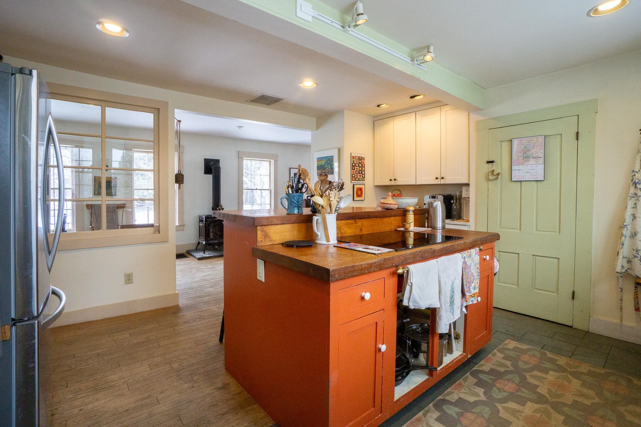 139 Hollow Woods Road Peacham, VT 05862 - Photo 10 of 58