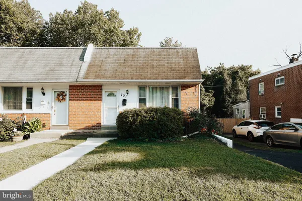 $274,900 | 701 East 23rd Street, Chester, PA 19013