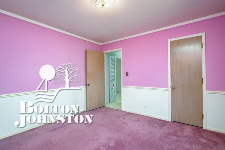 412 Lexington Road Grosse Pointe, MI 48236 - Photo 22 of 43 50037940-21.JPG