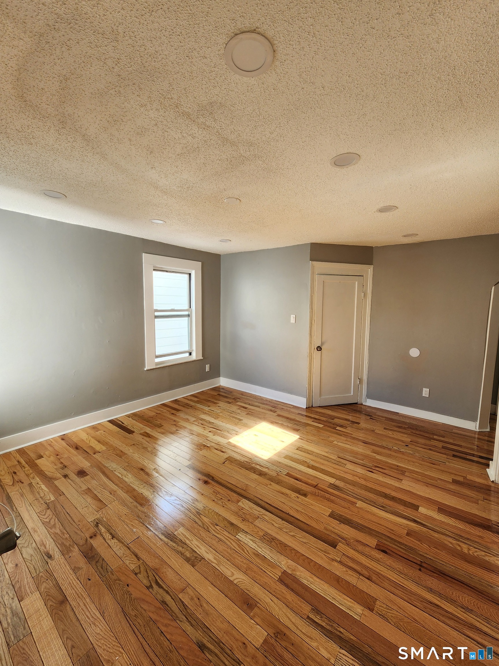 87 Spring Street, Unit 2 New Haven, CT 06519 - Photo 8 of 9