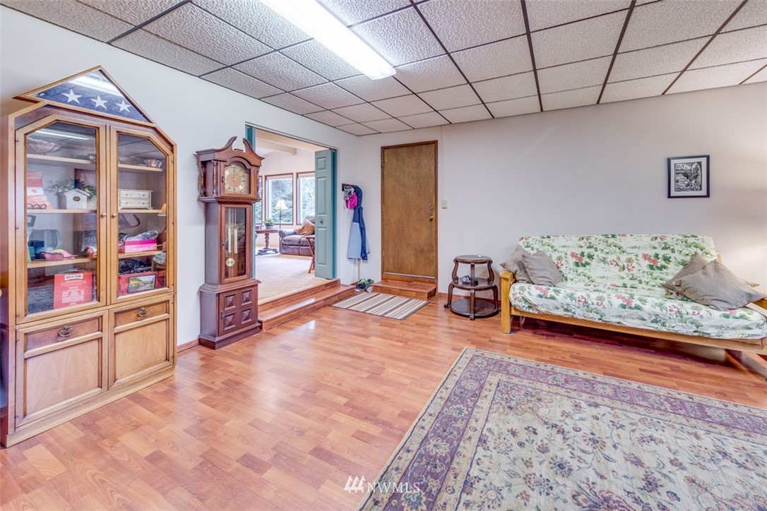 293 South Ridge View Drive Port Angeles, WA 98362 - Photo 5 of 25 Gallery Image 5