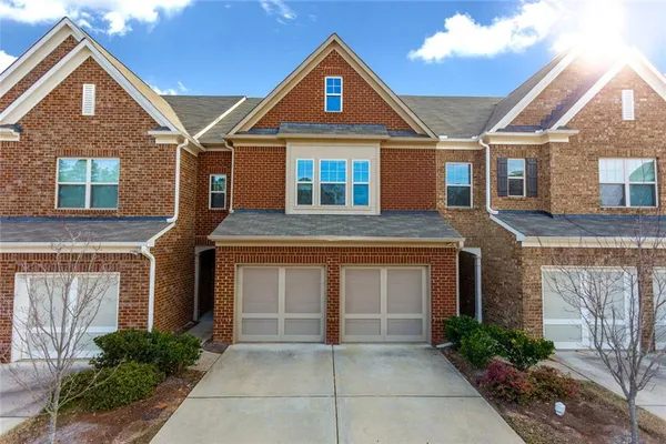 $2,600 | 2105 Greencrest Circle, Alpharetta, GA 30004