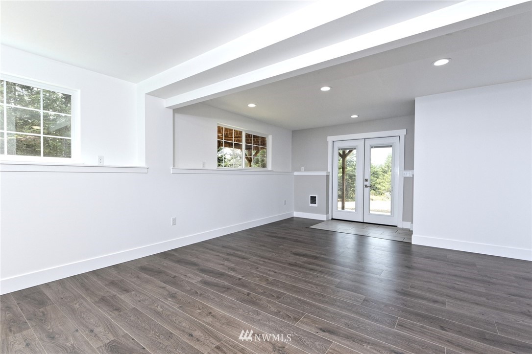 1590 East McReavy Road Union, WA 98592 - Photo 8 of 23 Gallery Image 8