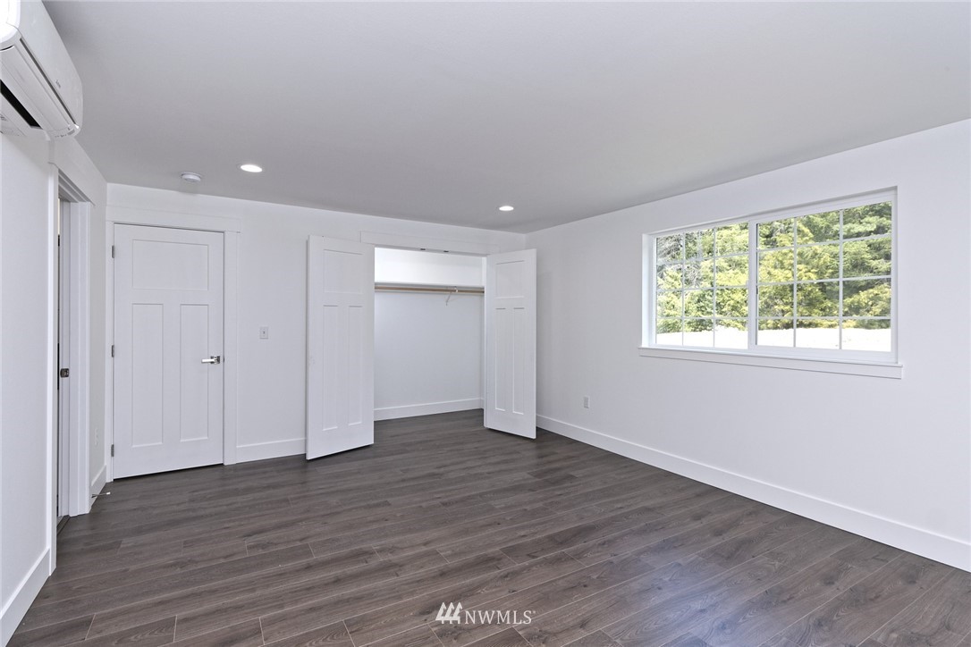 1590 East McReavy Road Union, WA 98592 - Photo 9 of 23 Gallery Image 9