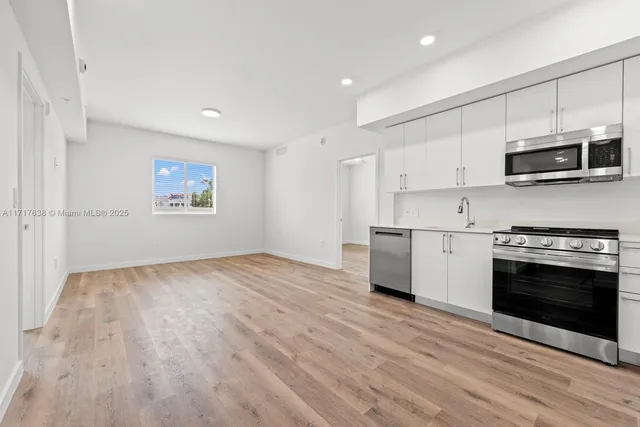 $2,400 | West Perrine, Miami, FL 33157