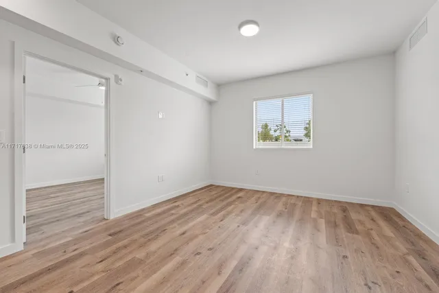 $2,400 | West Perrine, Miami, FL 33157