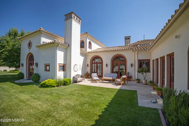$6,450,000 | 9985 Alisos Canyon Road, Los Alamos, CA 93440