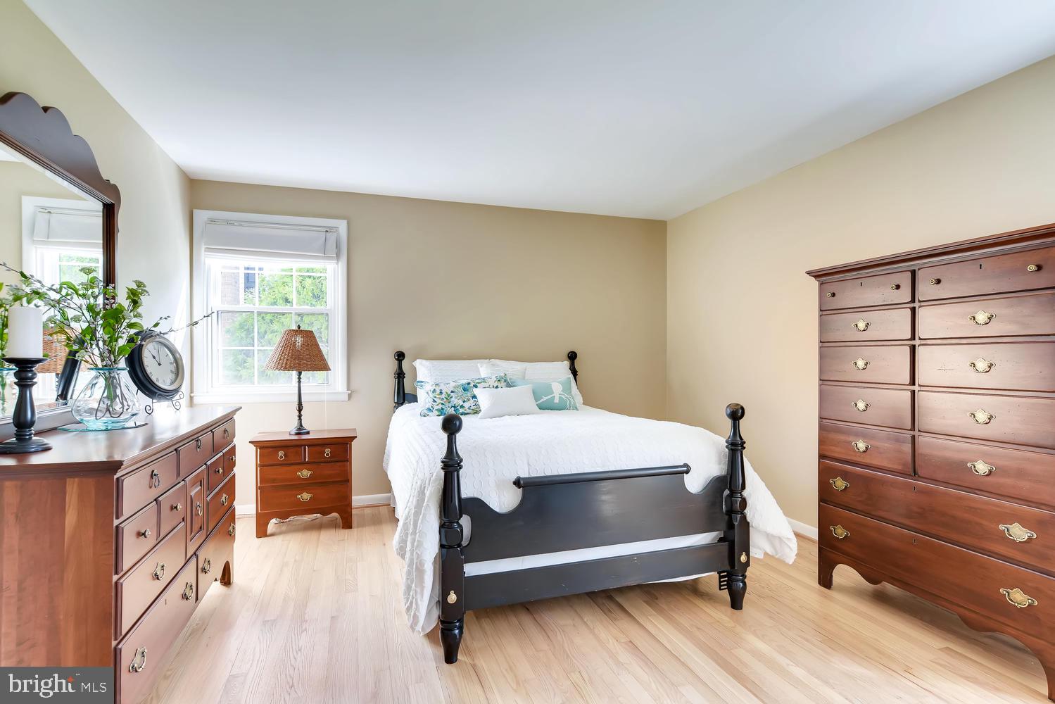 8118 Thornton Road Baltimore, MD 21204 - Photo 10 of 33 Master Bedrm has Hardwood Floor & Neutral Decor.